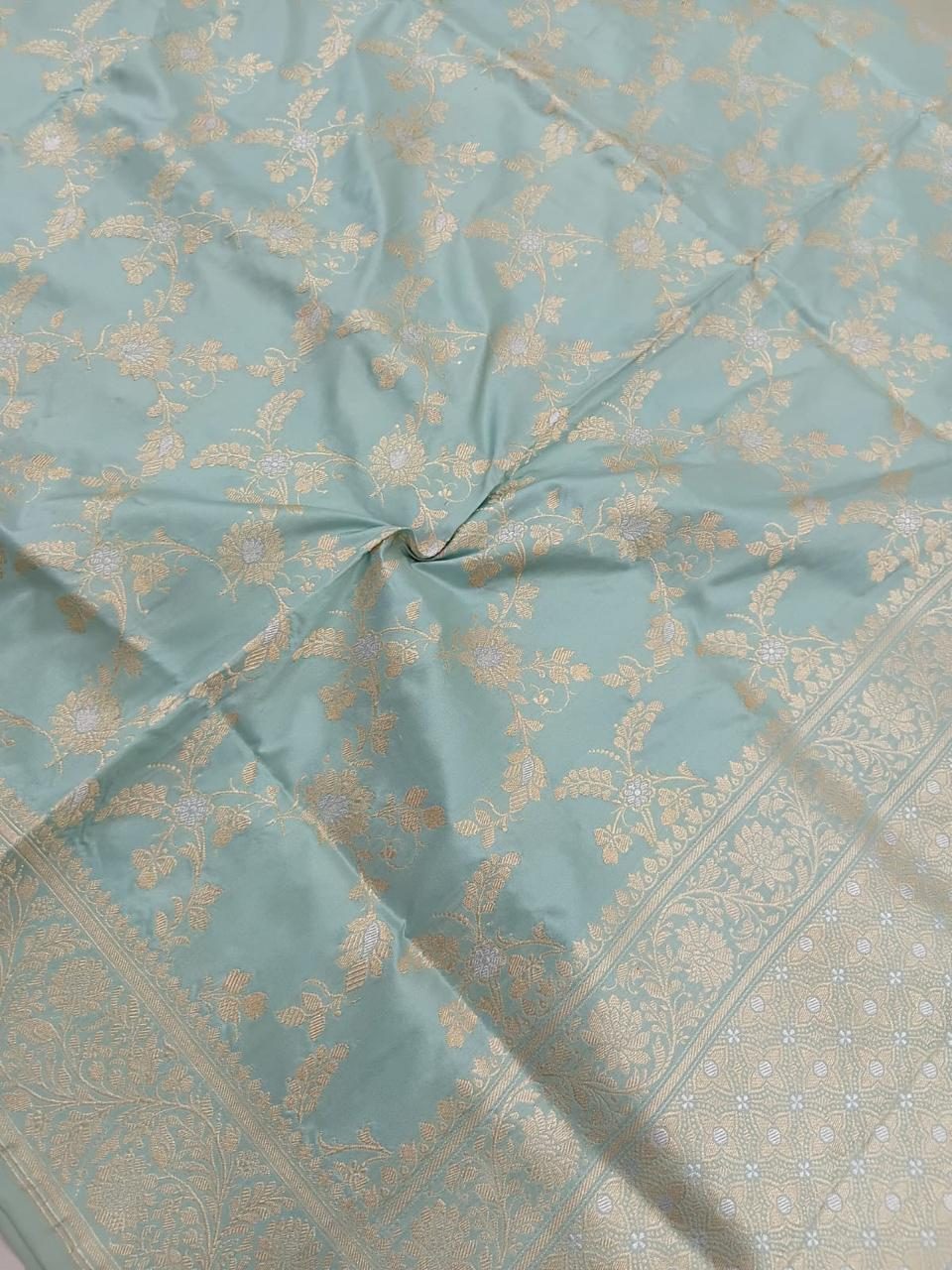 Banarasi Katan Silk Jangla (traditional floral vine jaal weave)
